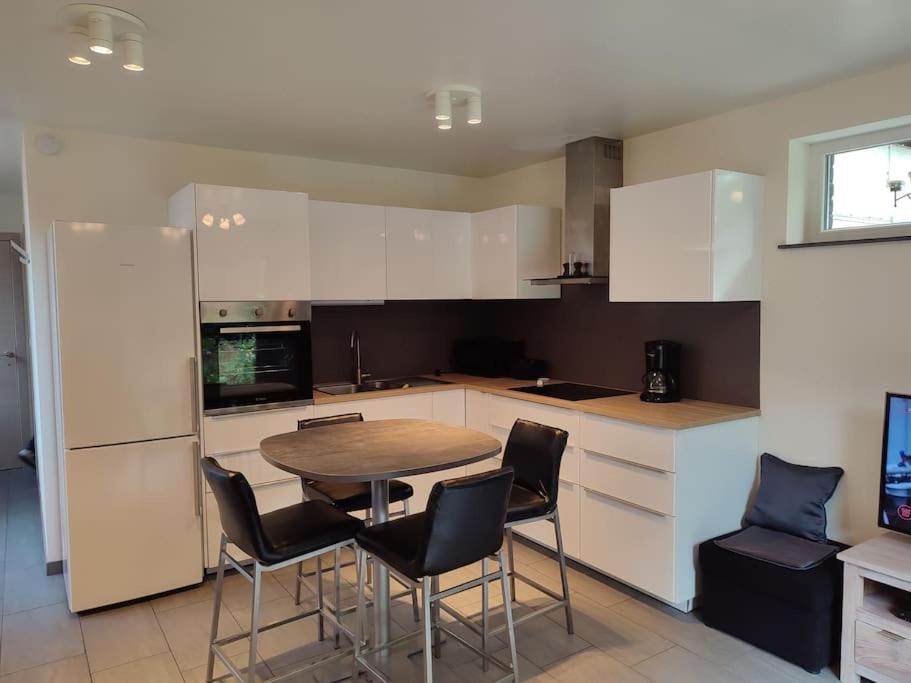 Appartement dans un superbe quartier résidentiel Namur Esterno foto