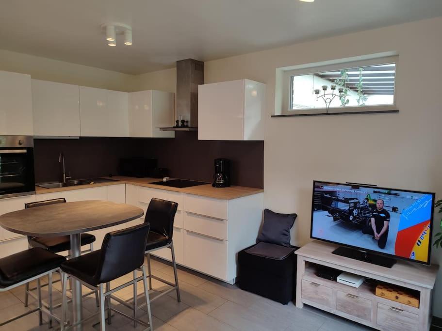 Appartement dans un superbe quartier résidentiel Namur Esterno foto
